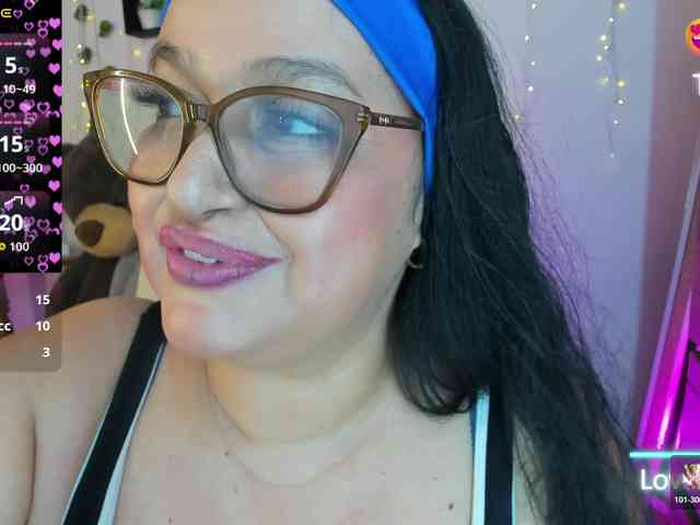 Gianahomi Live Webcam on BongaCams