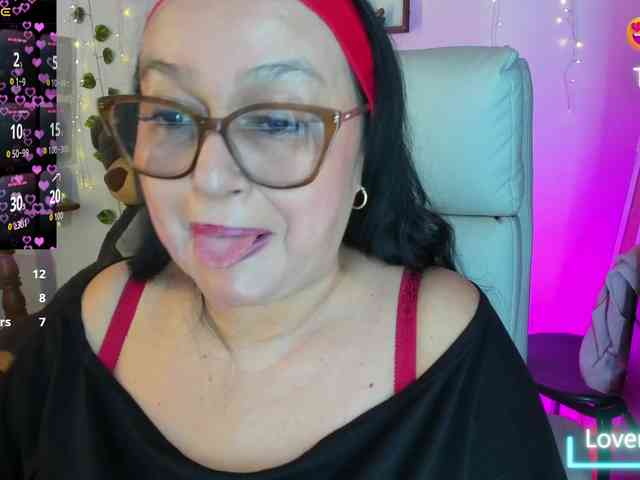 Gianahomi Live Webcam on BongaCams