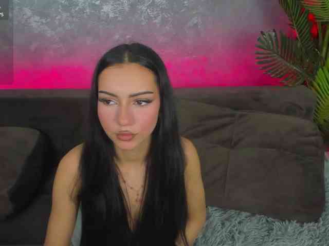 BeatrixAlexis webcam