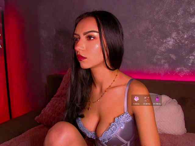 BeatrixAlexis webcam