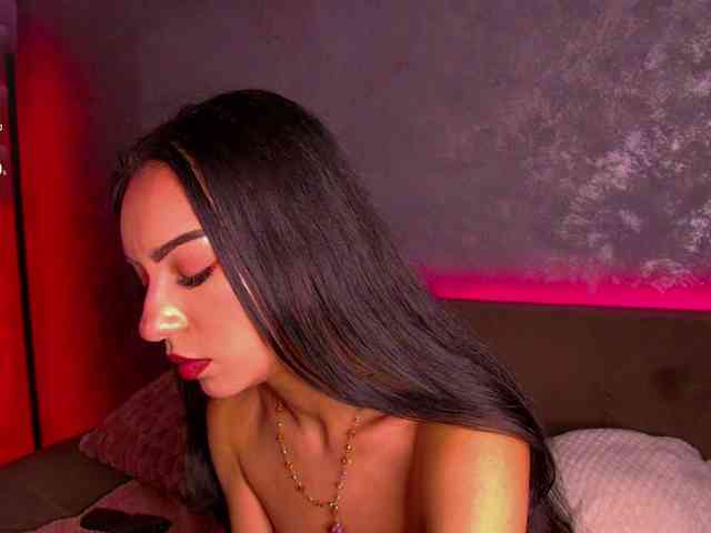 BeatrixAlexis webcam