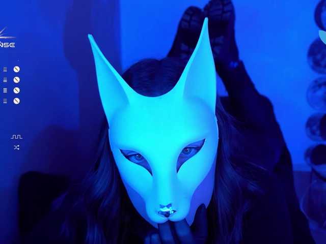 -VULPECULA-'s BongaCams show and profile