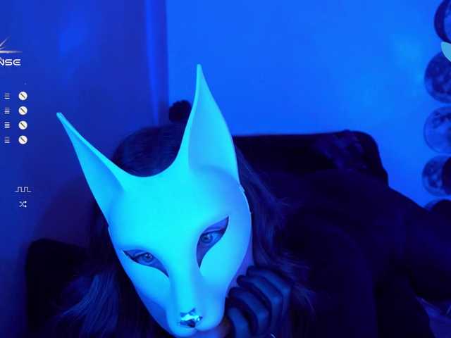 -VULPECULA-'s BongaCams show and profile