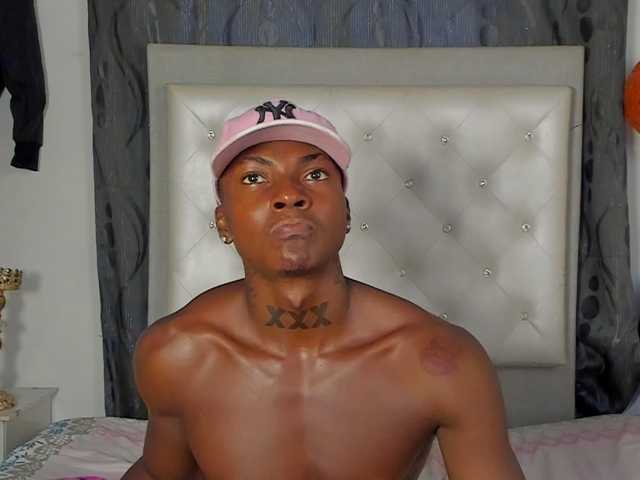 AfroditaAndCoddy's BongaCams show and profile