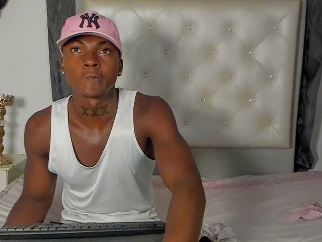 AfroditaAndCoddy's BongaCams show and profile