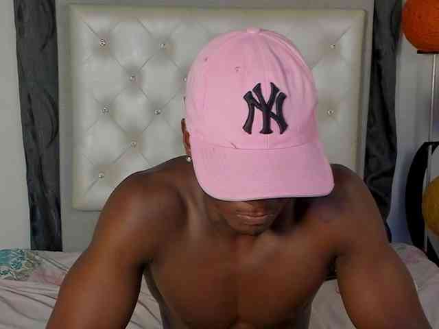 AfroditaAndCoddy webcam