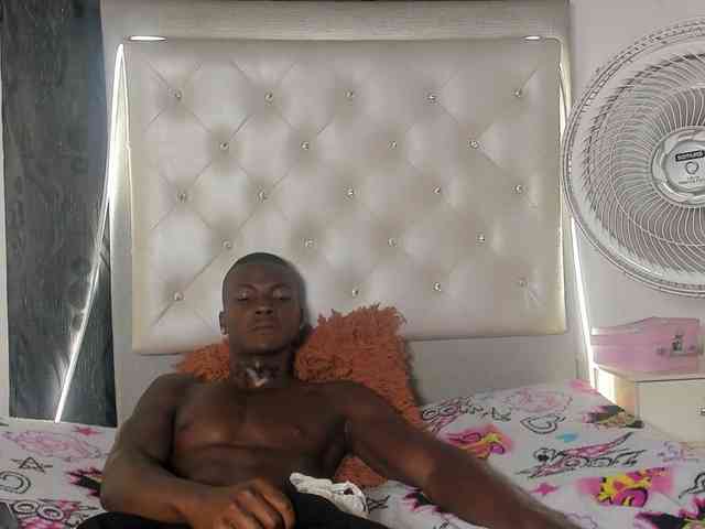 AfroditaAndCoddy webcam