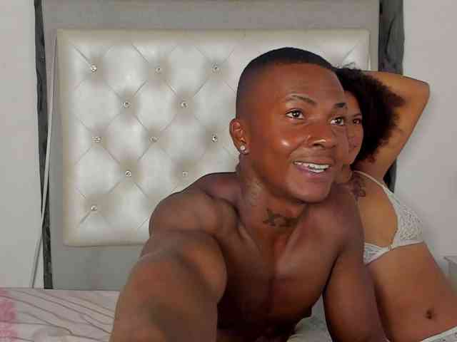 AfroditaAndCoddy Live Webcam on BongaCams