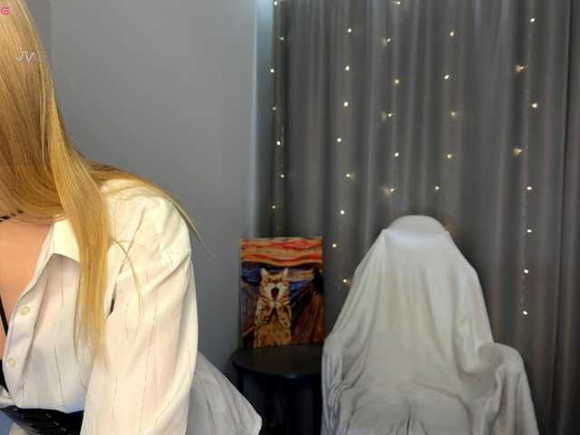 d0nt0uchmy4ss's BongaCams show and profile