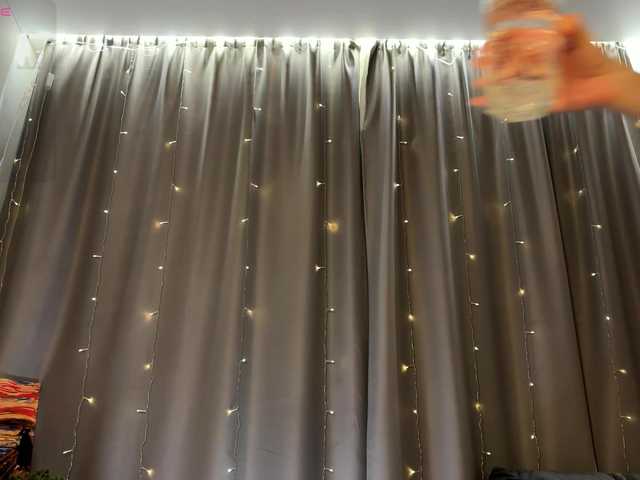 d0nt0uchmy4ss's BongaCams show and profile