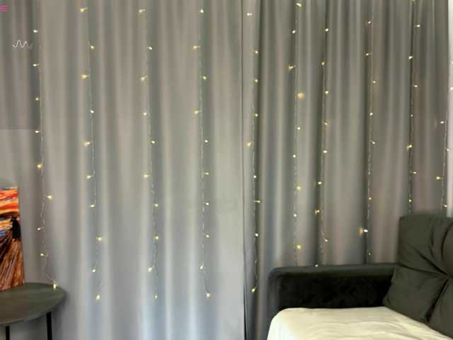 d0nt0uchmy4ss's BongaCams show and profile