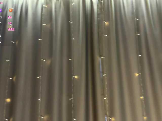 d0nt0uchmy4ss's BongaCams show and profile