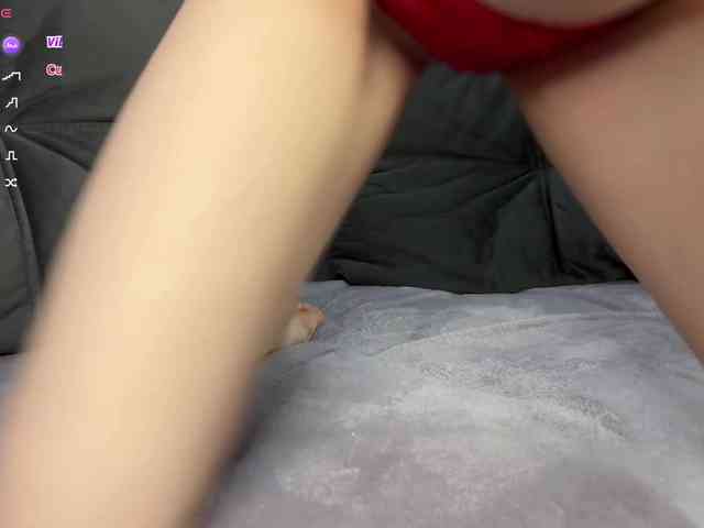 d0nt0uchmy4ss webcam