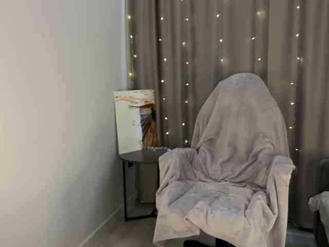 d0nt0uchmy4ss webcam