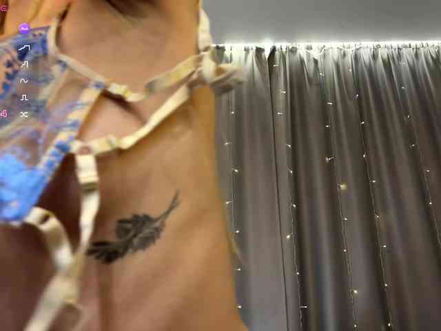 d0nt0uchmy4ss webcam