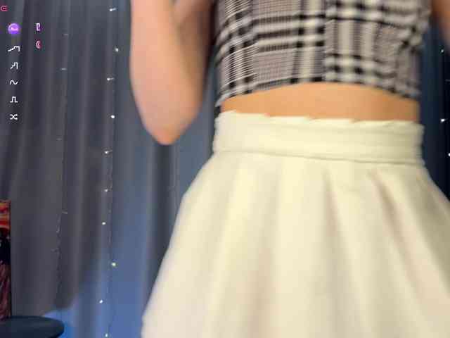 d0nt0uchmy4ss webcam