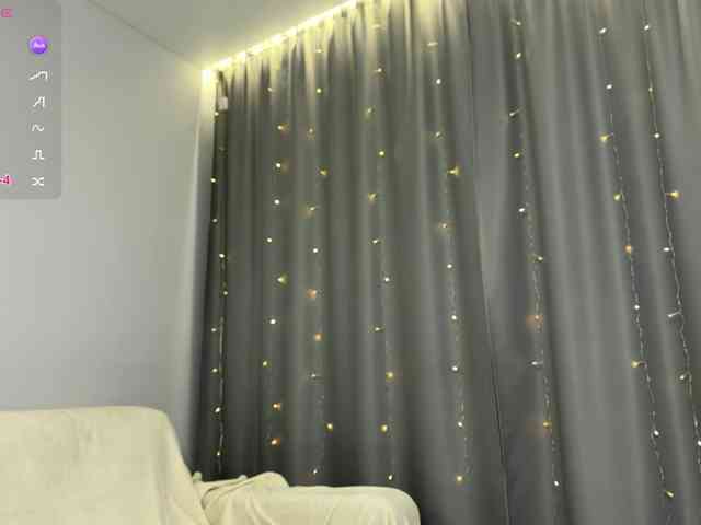 d0nt0uchmy4ss webcam