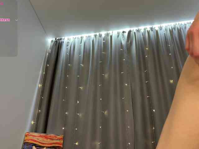 d0nt0uchmy4ss webcam