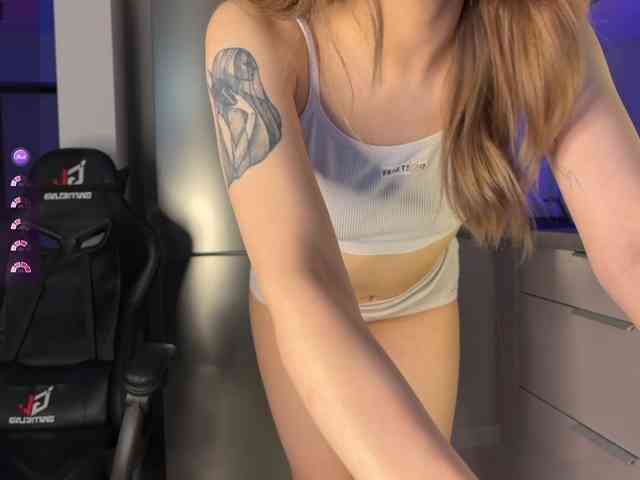 chat live D0nt0uchmy4ss