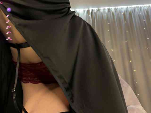 d0nt0uchmy4ss webcam