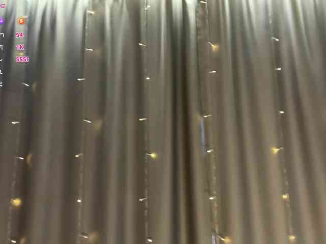 d0nt0uchmy4ss webcam