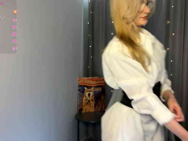 d0nt0uchmy4ss webcam