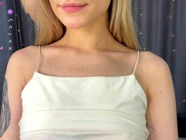 d0nt0uchmy4ss webcam