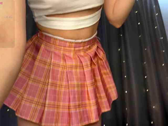 d0nt0uchmy4ss webcam