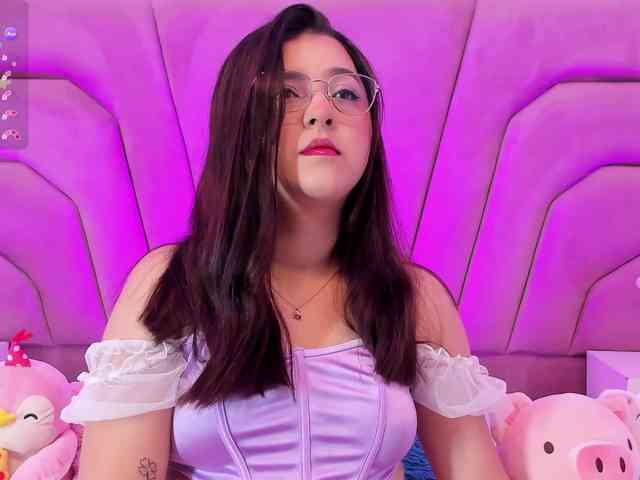 ZoeWillian webcam