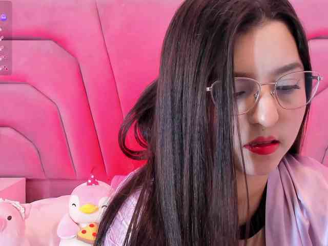ZoeWillian webcam