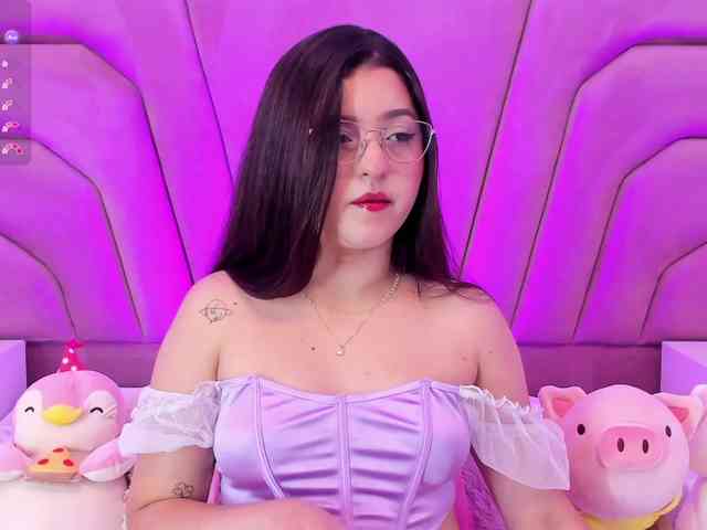 ZoeWillian webcam