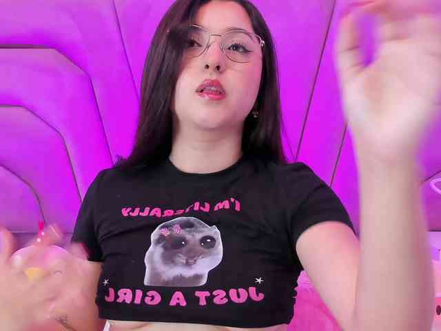 ZoeWillian webcam