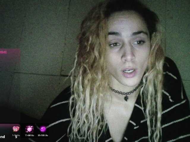 DarcieRoselli's BongaCams show and profile