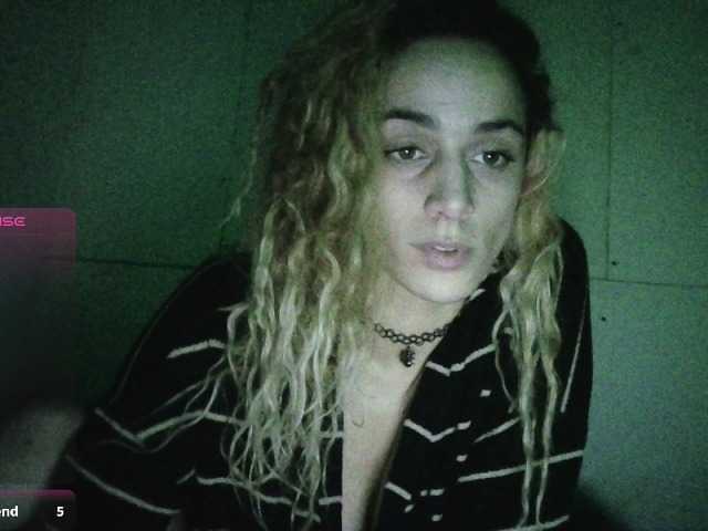 DarcieRoselli's BongaCams show and profile