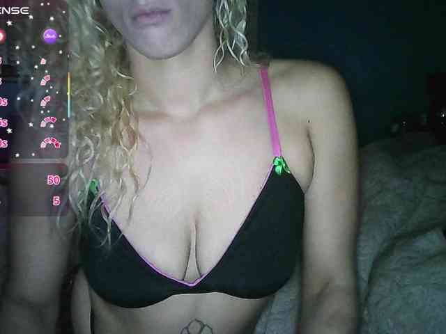 DarcieRoselli webcam