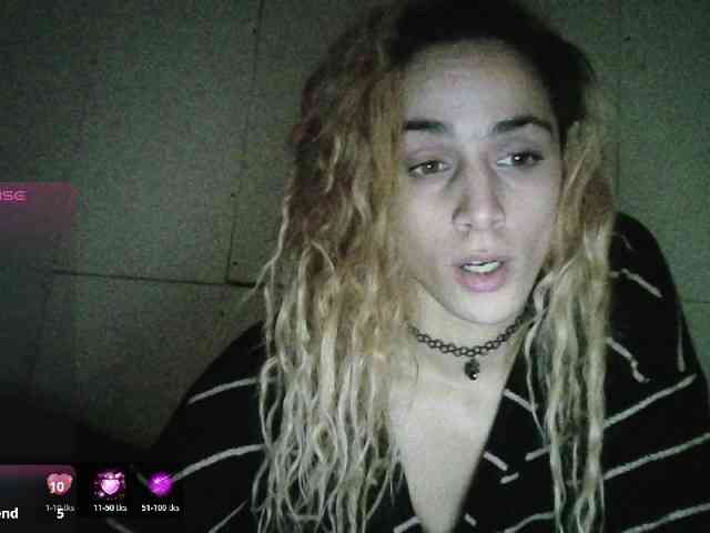 DarcieRoselli webcam