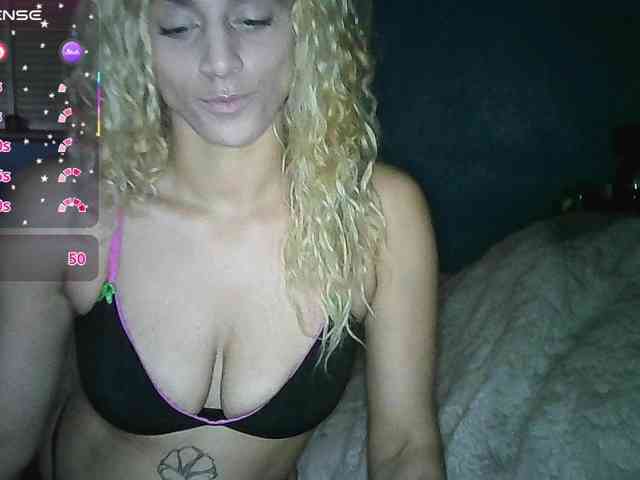 DarcieRoselli DarcieRoselli