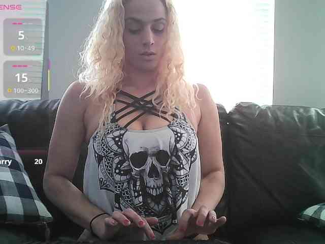 DarcieRoselli DarcieRoselli