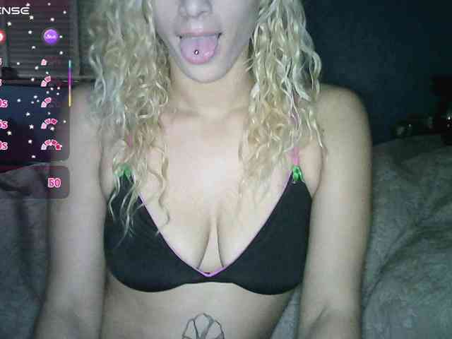 DarcieRoselli webcam