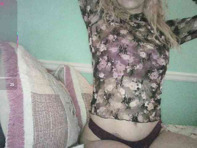 DarcieRoselli webcam