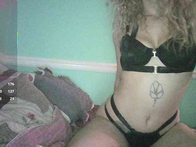 DarcieRoselli webcam