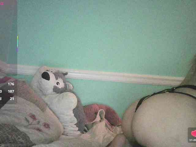 DarcieRoselli DarcieRoselli