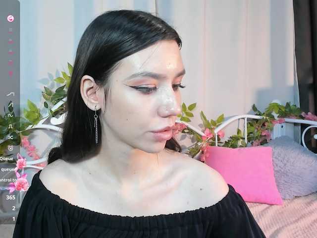 Amelia-skyy's BongaCams show and profile