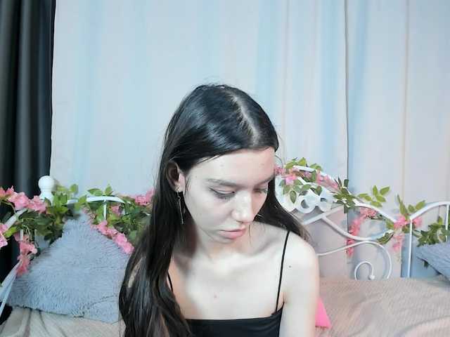 Amelia-skyy's BongaCams show and profile