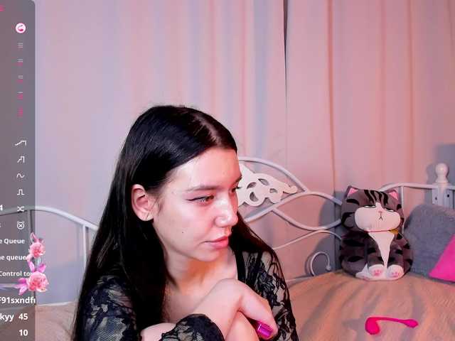 Amelia-skyy's BongaCams show and profile