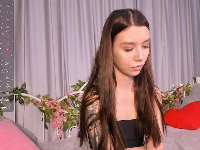 Amelia-skyy's BongaCams show and profile