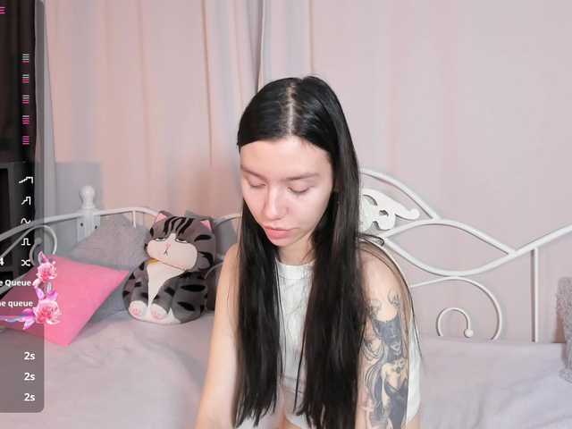 Amelia-skyy's BongaCams show and profile