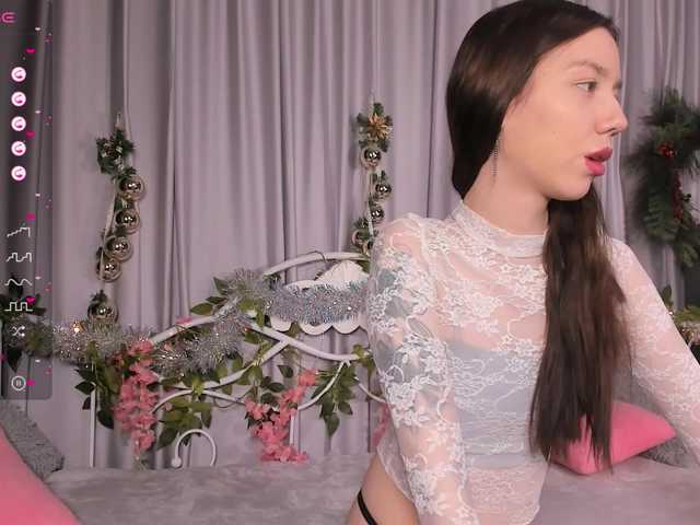 Amelia-skyy's BongaCams show and profile