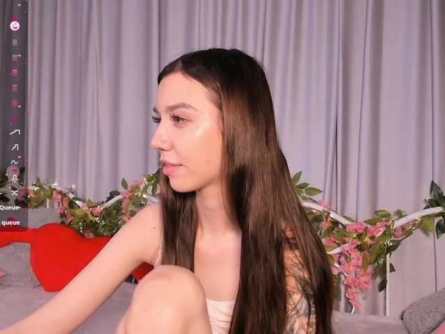 Amelia-skyy — doggy pose in panties 5 minLush! make me cum, darling)Lovens works))