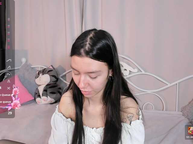 Amelia-skyy's BongaCams show and profile